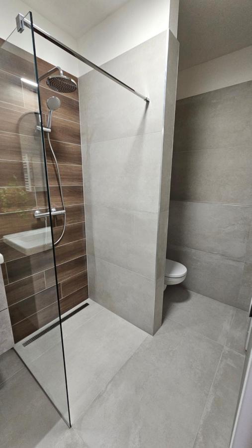 2 Room Apartment, New Building, Bosakova Street, 29 ブラチスラヴァ エクステリア 写真