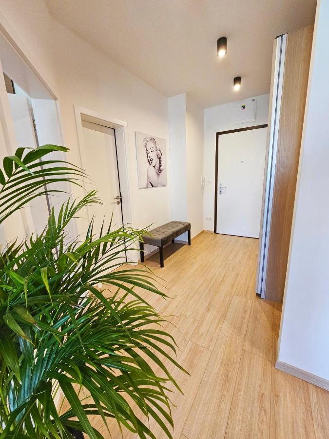 2 Room Apartment, New Building, Bosakova Street, 29 ブラチスラヴァ エクステリア 写真