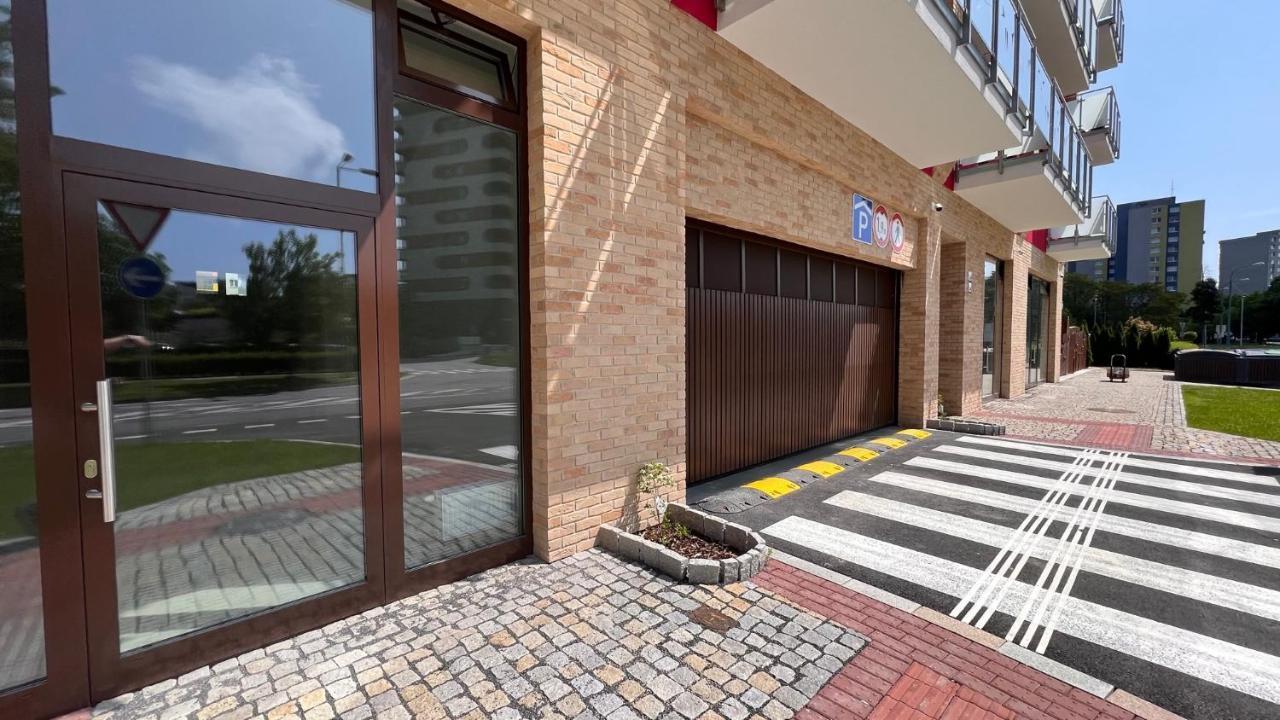 2 Room Apartment, New Building, Bosakova Street, 29 ブラチスラヴァ エクステリア 写真